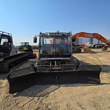 Image 2 - 2007 Prinoth Husky SN126 snow cat