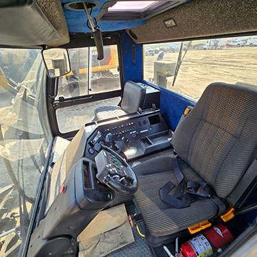 Image 3 - 2007 Prinoth Husky SN126 snow cat