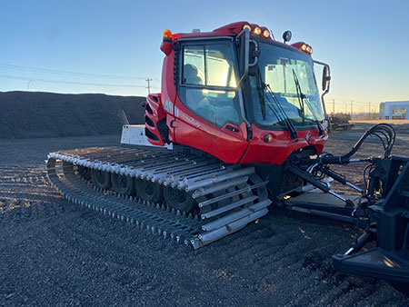 Image 1 - 2010 Pisten Bully 400 snow grooming machine