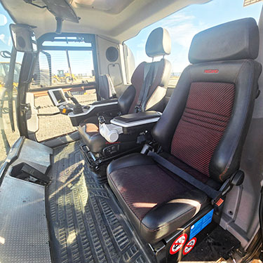 Image 4 - 2017 Prinoth Bison SN150 snow grooming machine