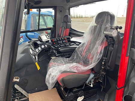 Image 2 Pisten Bully 400 snow grooming machine